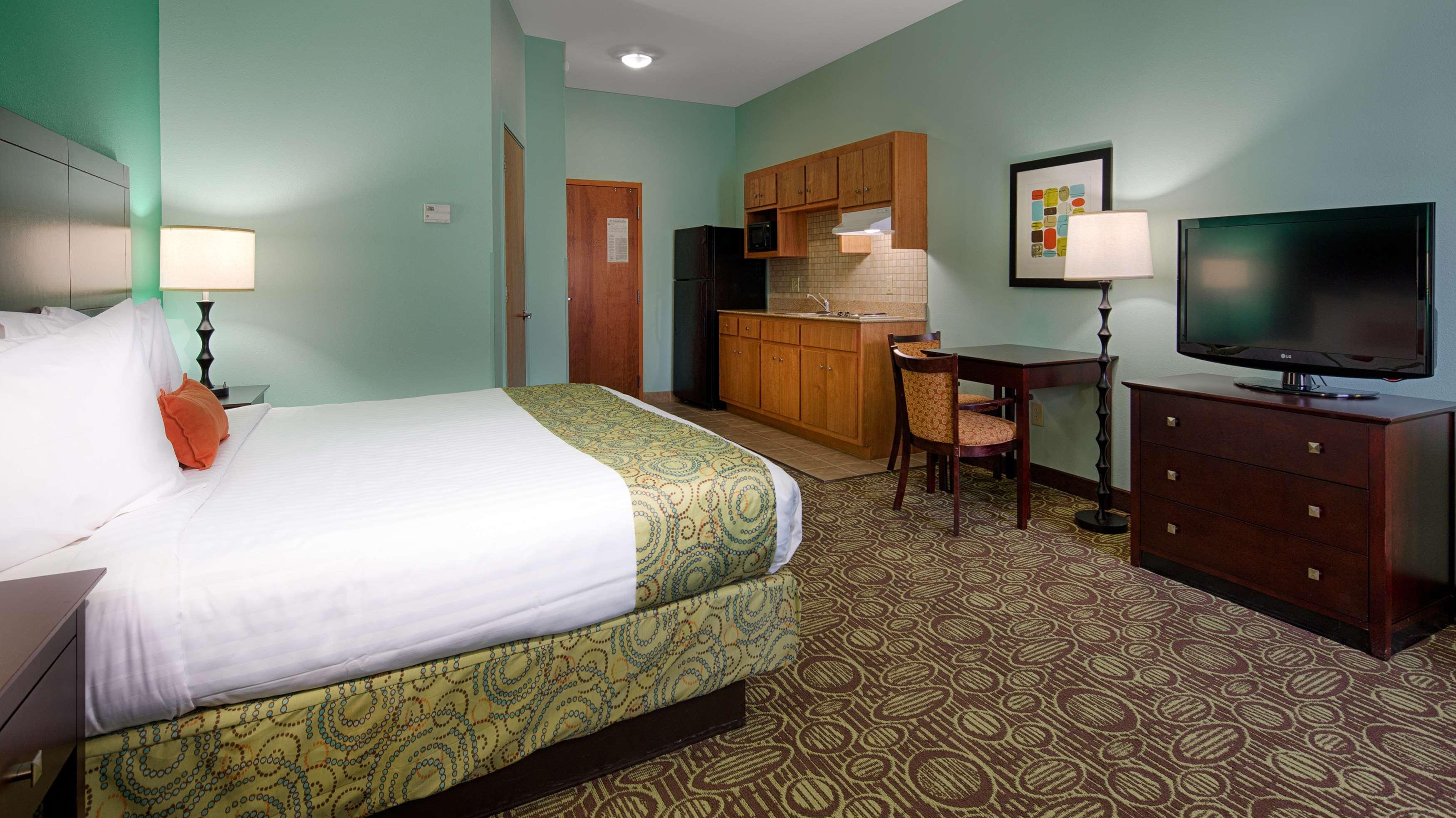 Best Western Plus Glen Allen Inn Exterior foto