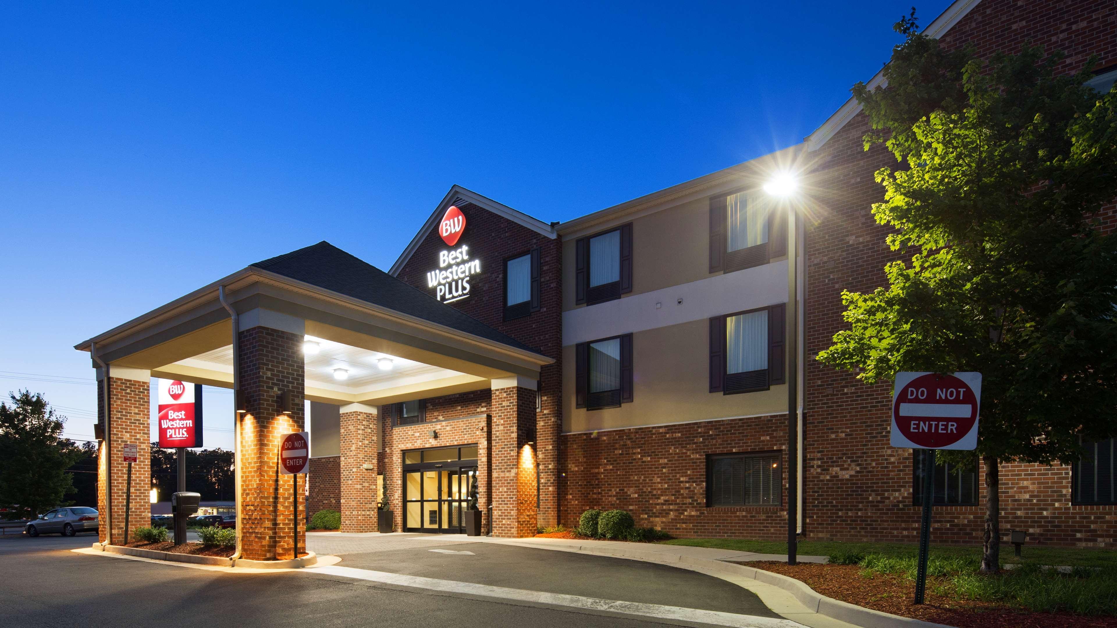 Best Western Plus Glen Allen Inn Exterior foto