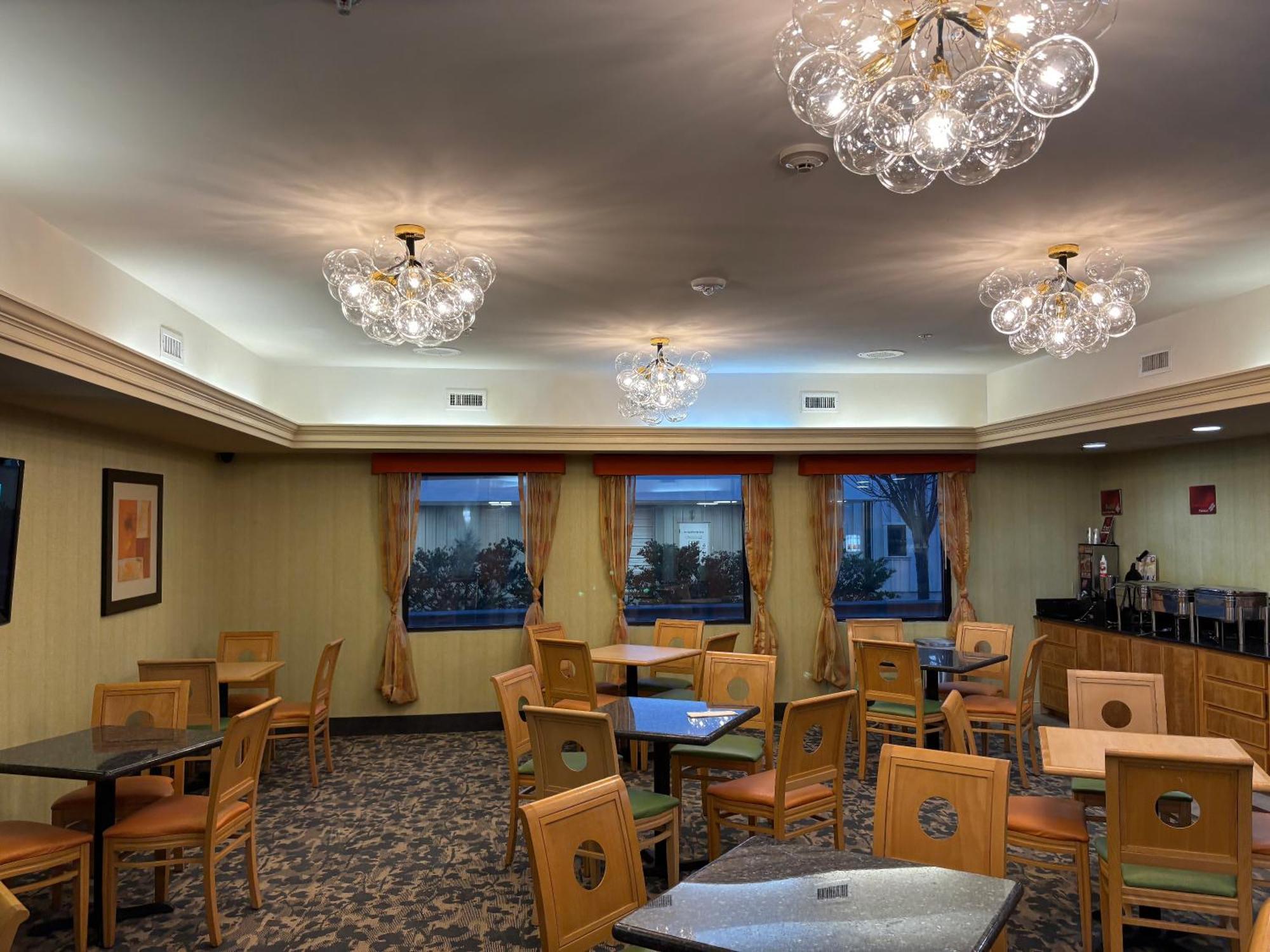 Best Western Plus Glen Allen Inn Exterior foto